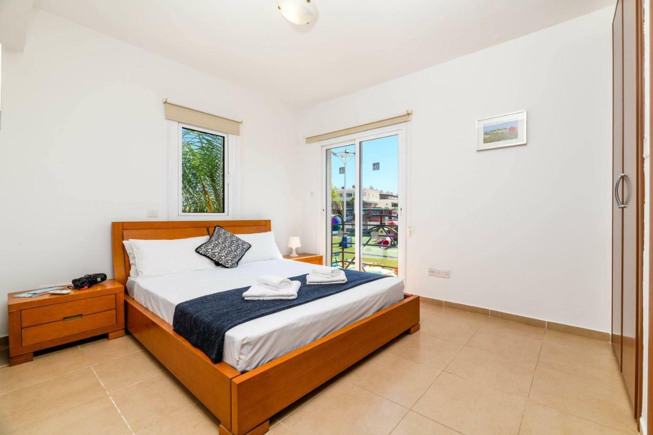 Villa Nadja Paralimni Exterior photo